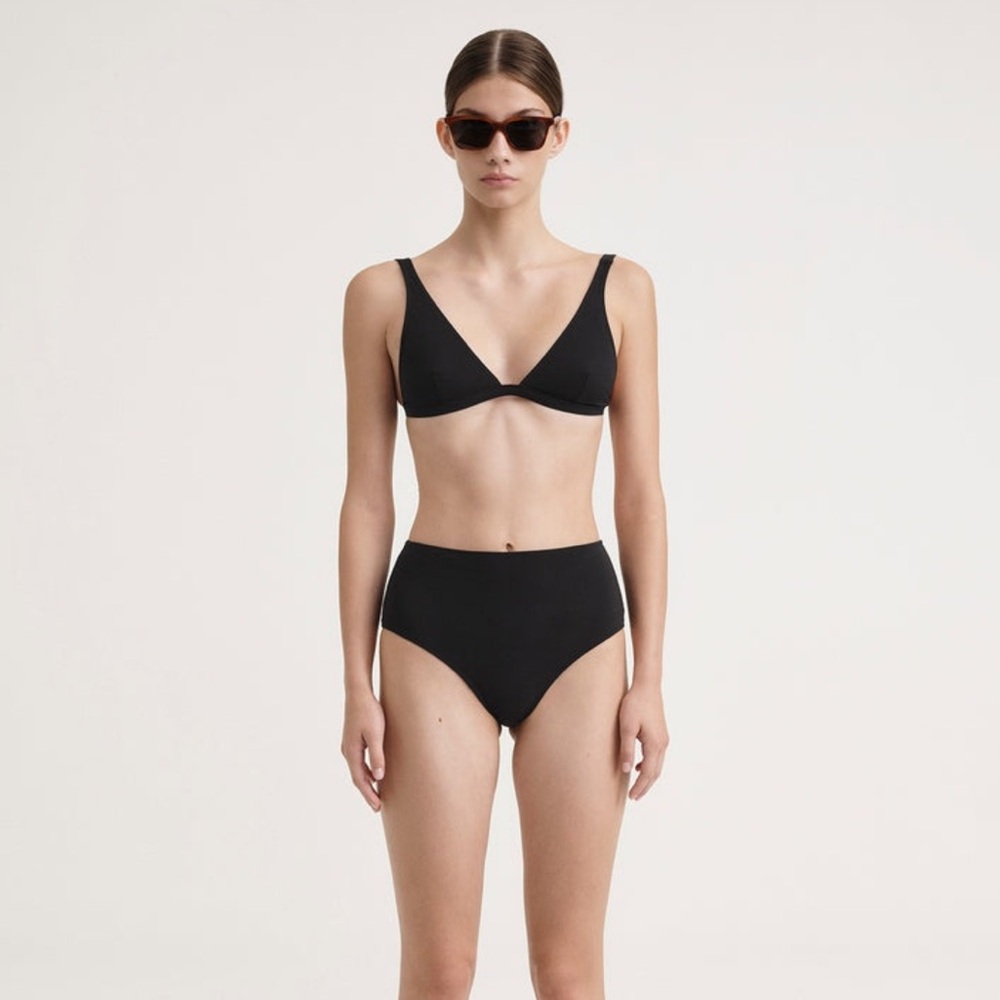 Toteme Triangle Black Classic Bikini Top, Large